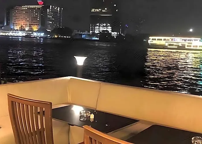 ホテル Anandpura Riverside バンコク都