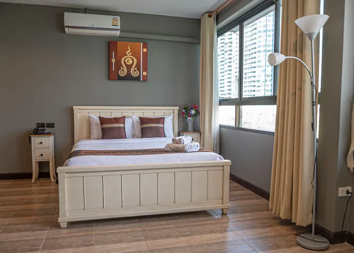 Hotel Anandpura Riverside